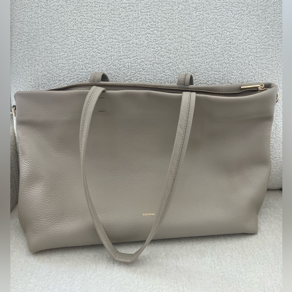 Cuyana tote bag small